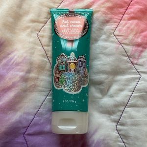 Bath and Body Works Hot Cocoa & Cream Body Cream